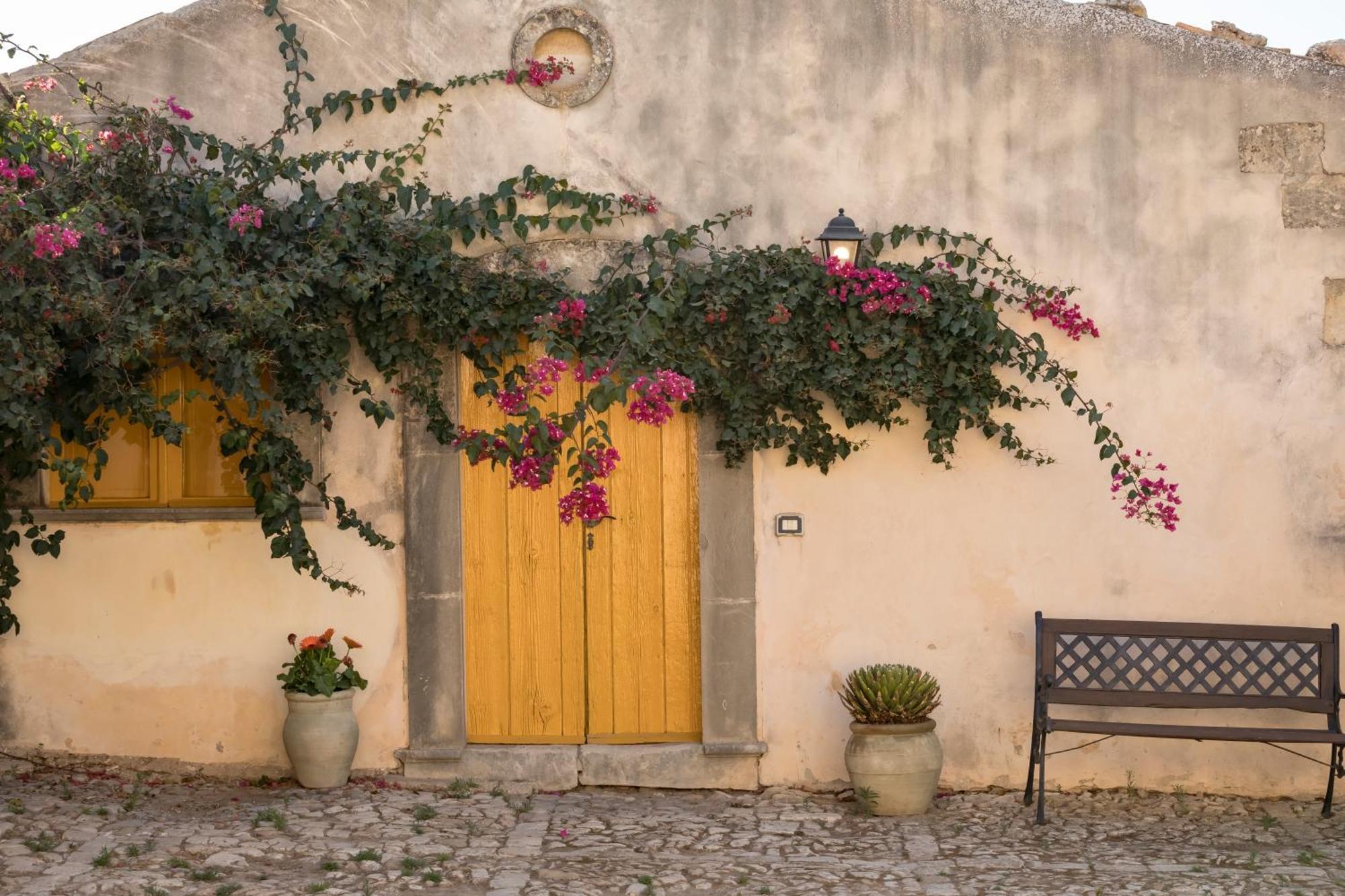 Villa Zottopera - Dimora Di Sicilia Chiaramonte Gulfi Exterior foto