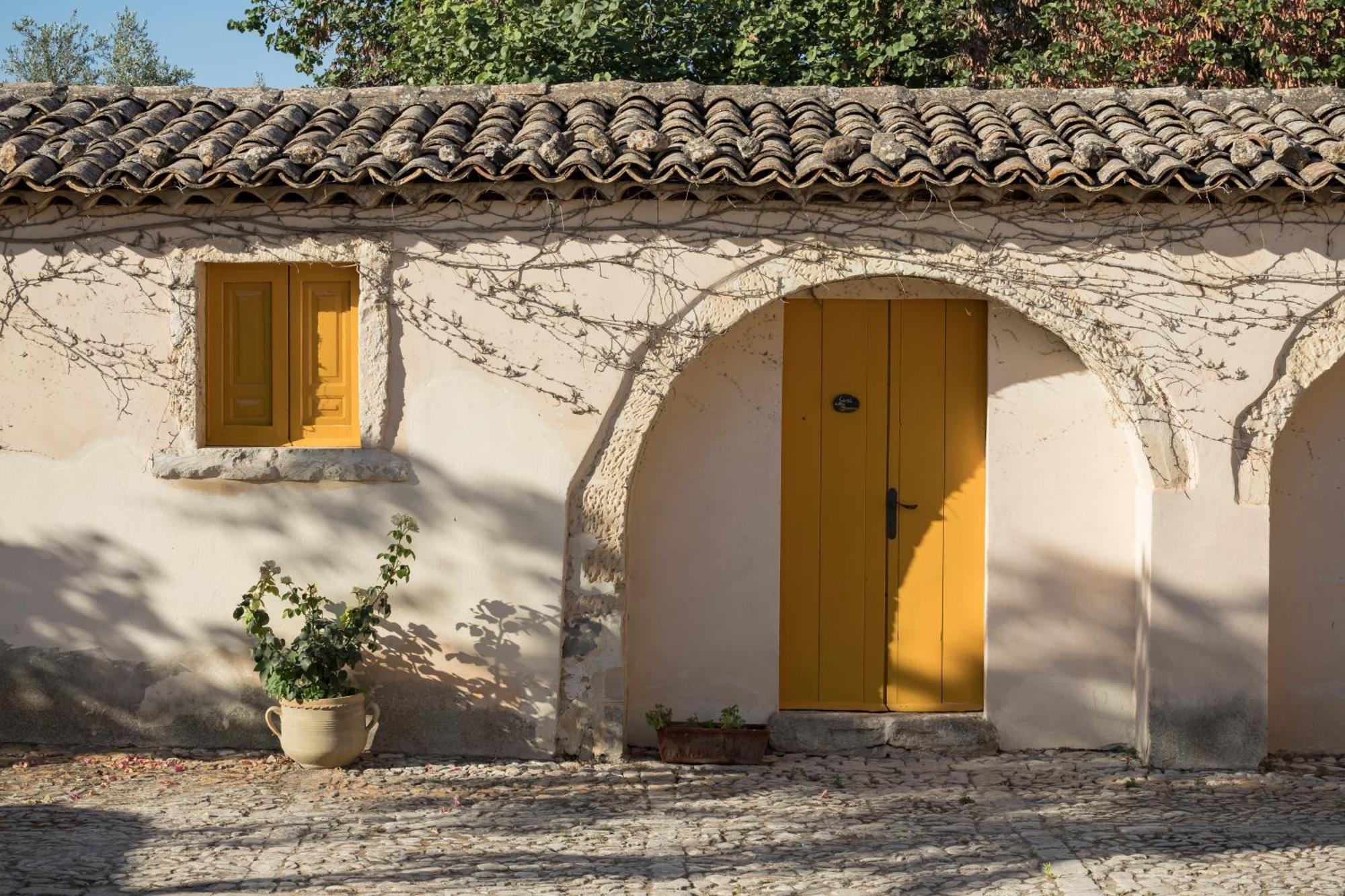 Villa Zottopera - Dimora Di Sicilia Chiaramonte Gulfi Exterior foto